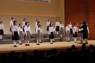 四天王寺高等学校・中学校 コーラス部