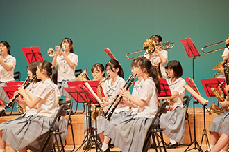 香里ヌヴェール学院中学校高等学校　吹奏楽部