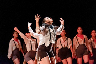 プール学院中学校高等学校 ダンス部<br>「たんぽぽ」「ヒトは、いつから人間になったのか。」