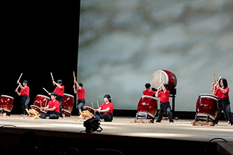 関西福祉科学大学高等学校 和太鼓部<br>雲外蒼天