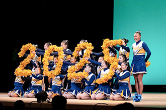 大阪産業大学附属高等学校 チアリーディング部 FIGHTING ANGELS 「元気・勇気・笑顔」