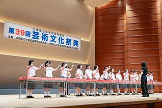 香里ヌヴェール学院中学校高等学校 コーラス・ハンドベル部「カルメン・オレ！」「レ・ミゼラブル メドレー」