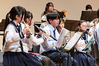 金蘭会高等学校・中学校 吹奏楽部　大阪電気通信大学高等学校 吹奏楽部　「アフリカン・シンフォニー」「Time To Say Goodbye「宝島」